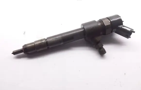 Opel Astra H Fuel injector 0445110276 81H28F5AA