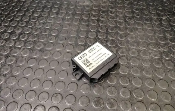 Audi A8 S8 D4 4H Parking PDC control unit/module 4H0907440