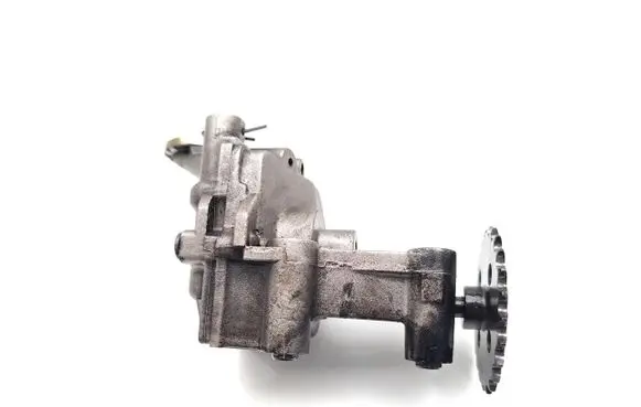 Renault Megane II Oil pump 8200400644