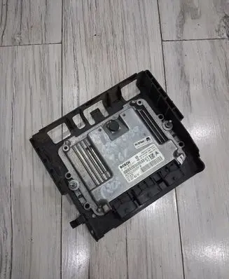 Peugeot 207 Engine control unit/module ECU 0281012467 9663786380