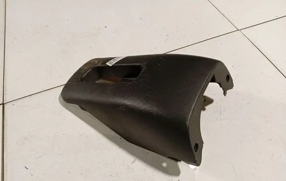 Toyota Corolla Verso AR10 Steering wheel column trim 