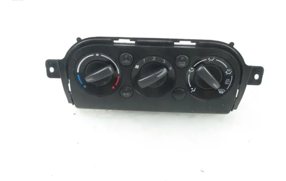 Suzuki SX4 Interior fan control switch 