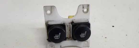 Citroen Berlingo Seat heating switch 9646703577 S118470005F
