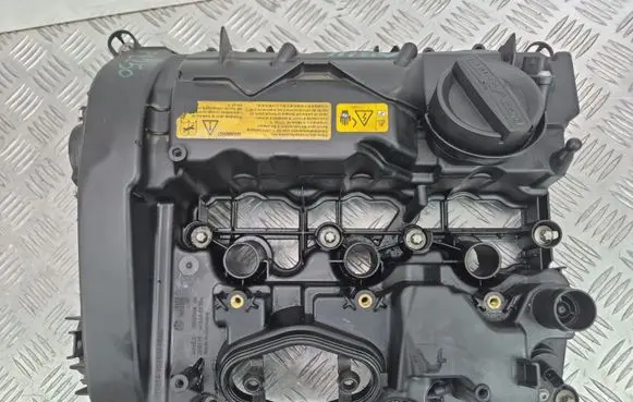 BMW 2 F45 Rocker cam cover 7611277 70557894