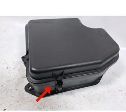 Volkswagen PASSAT B5 Fuse box set 8D1907613A 8D1907355B