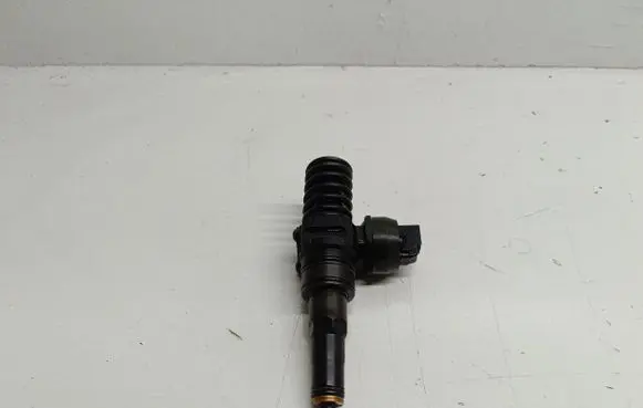 Audi A3 S3 8L Fuel injector 038130073AG