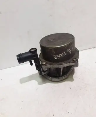 Renault Trafic II (X83) Vacuum pump