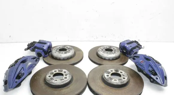 BMW 6 G32 Gran Turismo Brake discs and calipers set 6875283 6875284