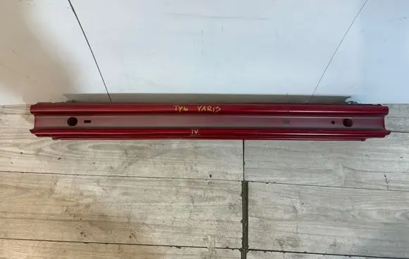 Toyota Yaris XP210 Rear beam 