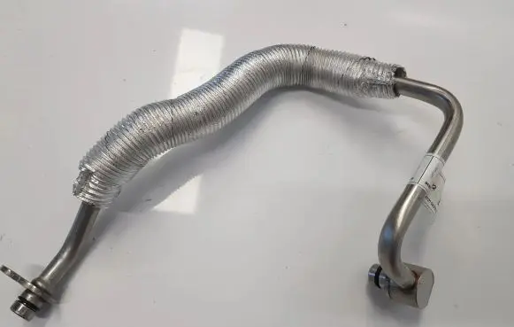 BMW 7 G11 G12 Turbo turbocharger oiling pipe/hose