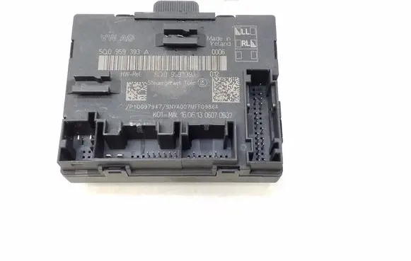 Volkswagen Golf VII Door control unit/module 5Q0959393A 5Q0959393