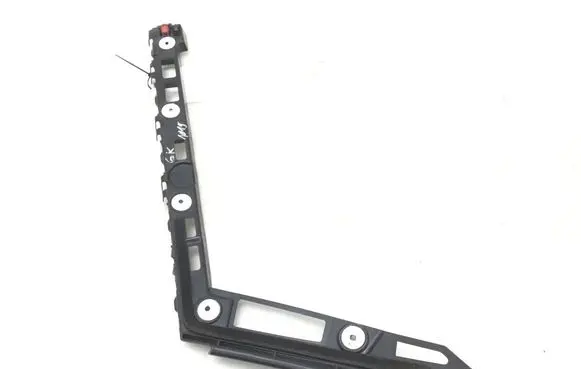 Opel Insignia A Rear bumper mounting bracket 