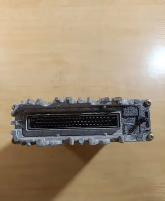 Audi A4 S4 B5 8D Engine control unit/module 028906021CE 28SA2886 0281001425
