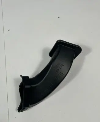 BMW iX Cabin air duct channel 9490695