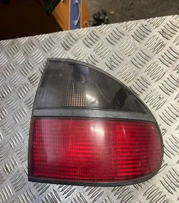 Renault Laguna I Rear/tail lights 7700820051