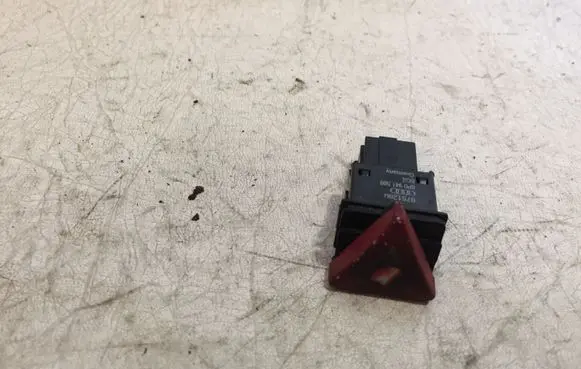 Audi A3 S3 8P Hazard light switch 8P0941509