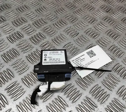 Volkswagen Golf VI Light module LCM 5M0907357C 5M0907357