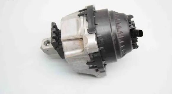 BMW X5 G05 Engine mount bracket 9846461