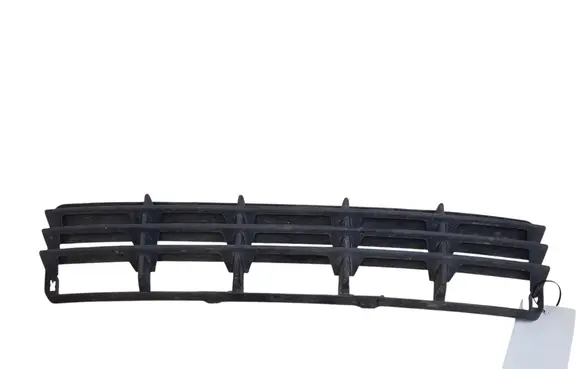 Volvo V50 Front bumper lower grill