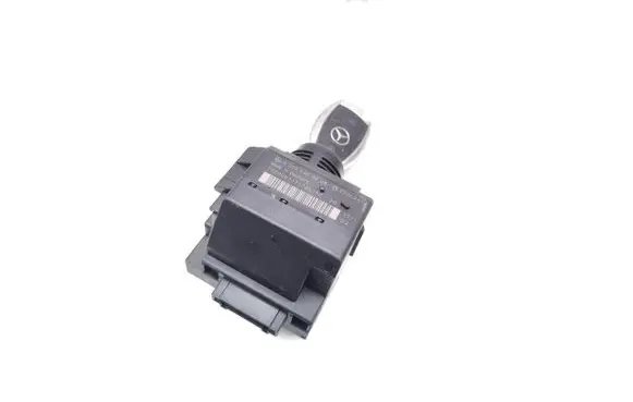 Mercedes-Benz CLC CL203 Ignition lock A2095453908