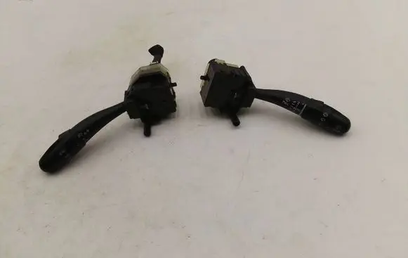 KIA Ceed Wiper turn signal indicator stalk/switch 934101H200 934201H300