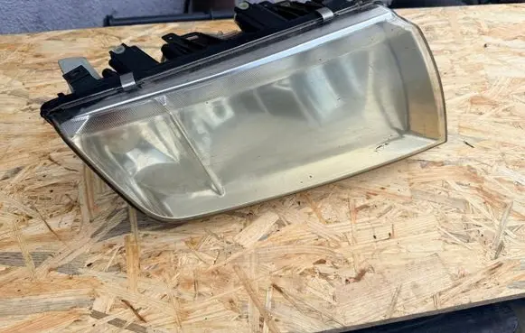 Skoda Fabia Mk1 (6Y) Headlight/headlamp 1332133330