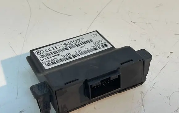 Skoda Yeti (5L) Gateway control module 7N0907530