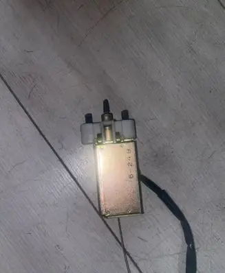KIA Sorento Fuel tank cap lock 