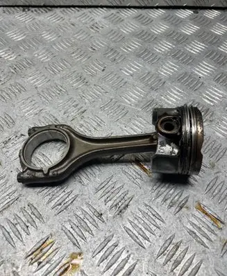 Audi A3 S3 8V Piston with connecting rod 04EAM