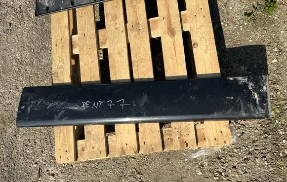 Renault Trafic II (X83) Sliding door trim (molding) 828210114R