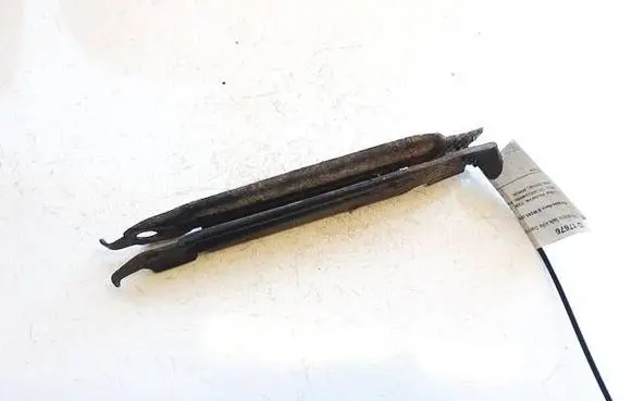 Mercedes-Benz B W245 Front bumper mounting bracket A1698850414