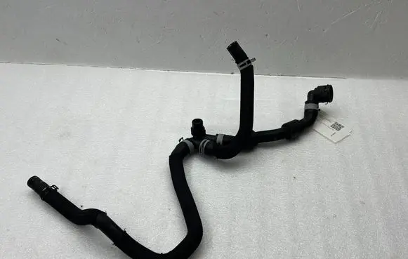 Skoda Kamiq Coolant pipe/hose 3WA121087A