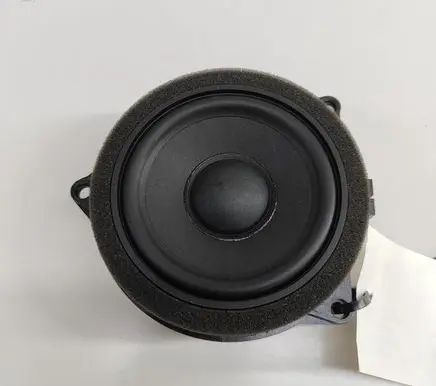 BMW X4 G02 Rear door speaker 6813105