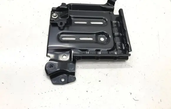 Battery tray