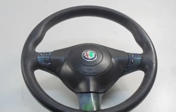 Alfa Romeo GTV Steering wheel 735289920