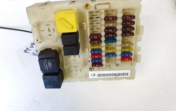 Ford Focus Fuse box set 98ag14a073ah
