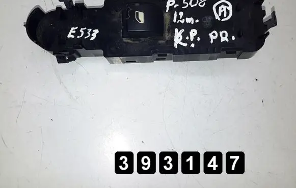 Peugeot 508 Electric window control switch 98026388zd