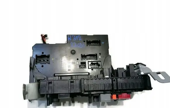 Mercedes-Benz E W212 Fuse box set 2129060405