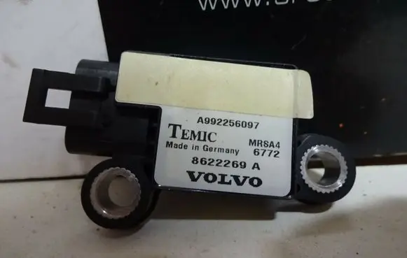 Volvo S70 V70 V70 XC Airbag deployment crash/impact sensor 8622269A