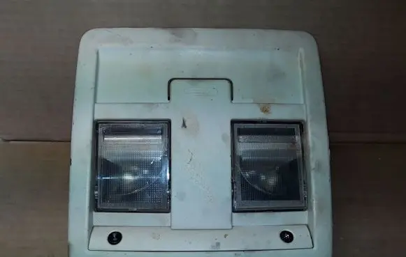 Dodge Nitro Front seat light 1CN60DW1AAA
