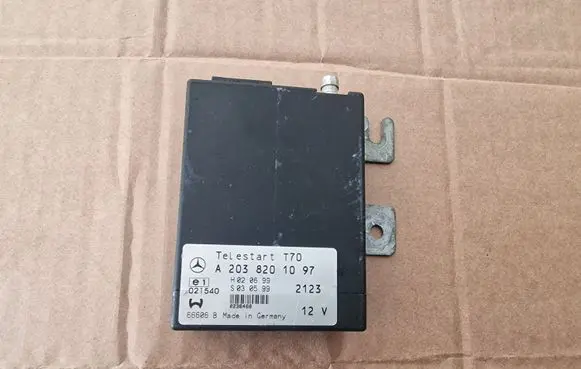 Chevrolet Captiva Auxiliary heating control unit/module A2038201097