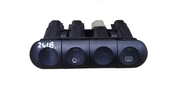 Renault Megane I Windscreen/window heater switch 98BG2C418AA