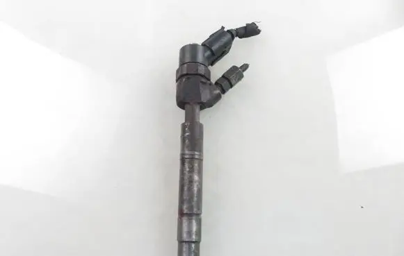 Mercedes-Benz A W168 Fuel injector 6680700287 0445110015