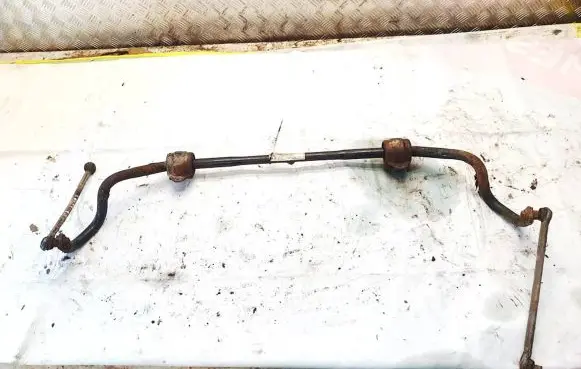 BMW 1 E81 E87 Front anti-roll bar/sway bar 15008111