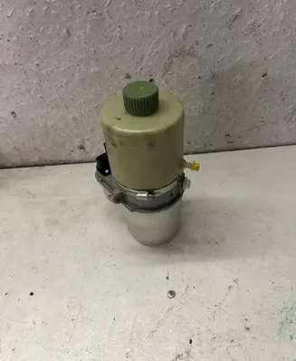 Volkswagen Polo IV 9N3 Electric power steering pump 