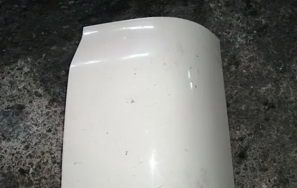 Rear bumper corner part panel trim
