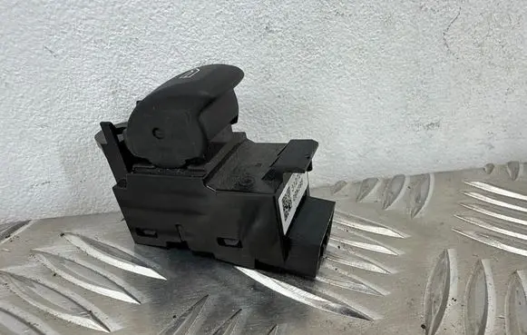Volvo V70 Electric window control switch 31272006 09W395