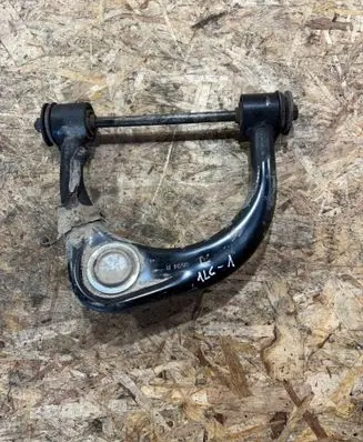 Toyota Land Cruiser (J120) Front upper control arm/wishbone TJ42H TC3325