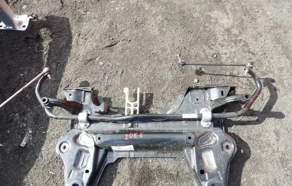 Peugeot 208 Front subframe