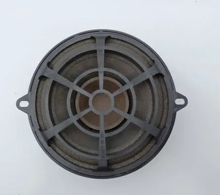 Renault Megane II Rear door speaker
